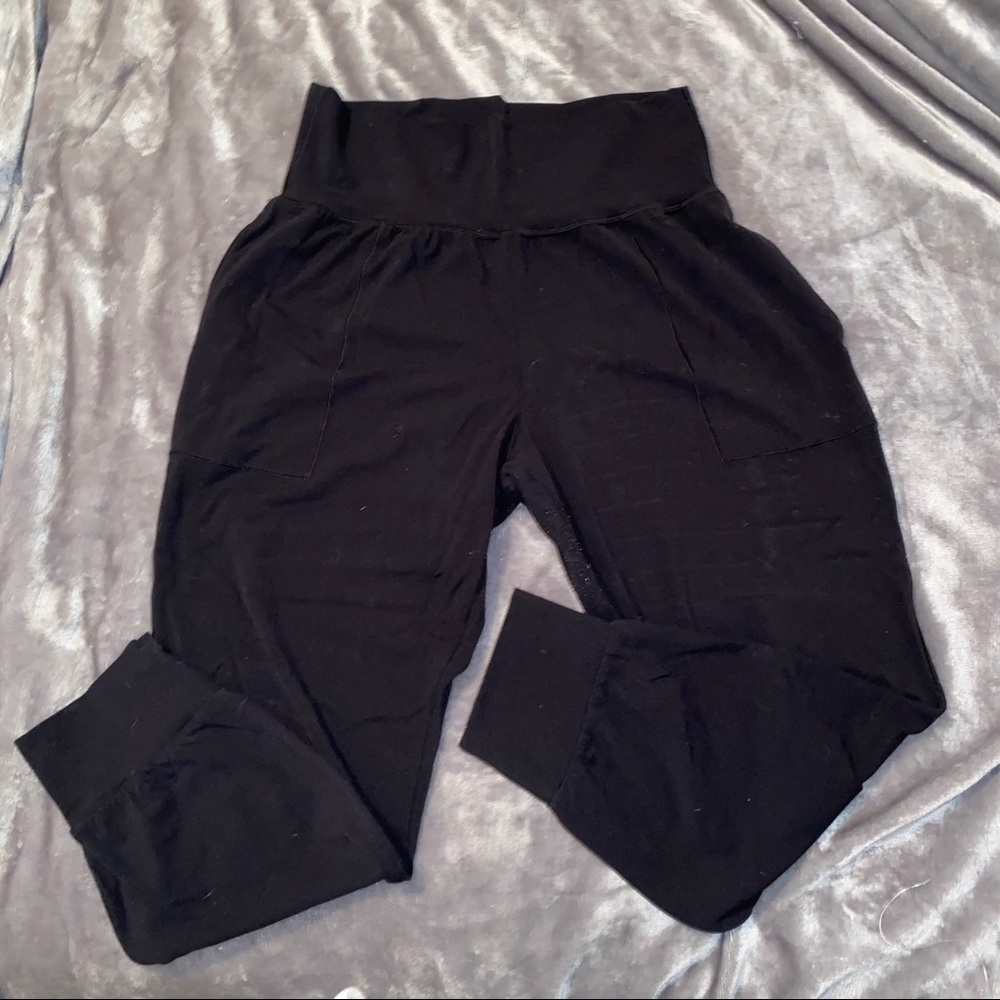 Athleta Salutation Joggers